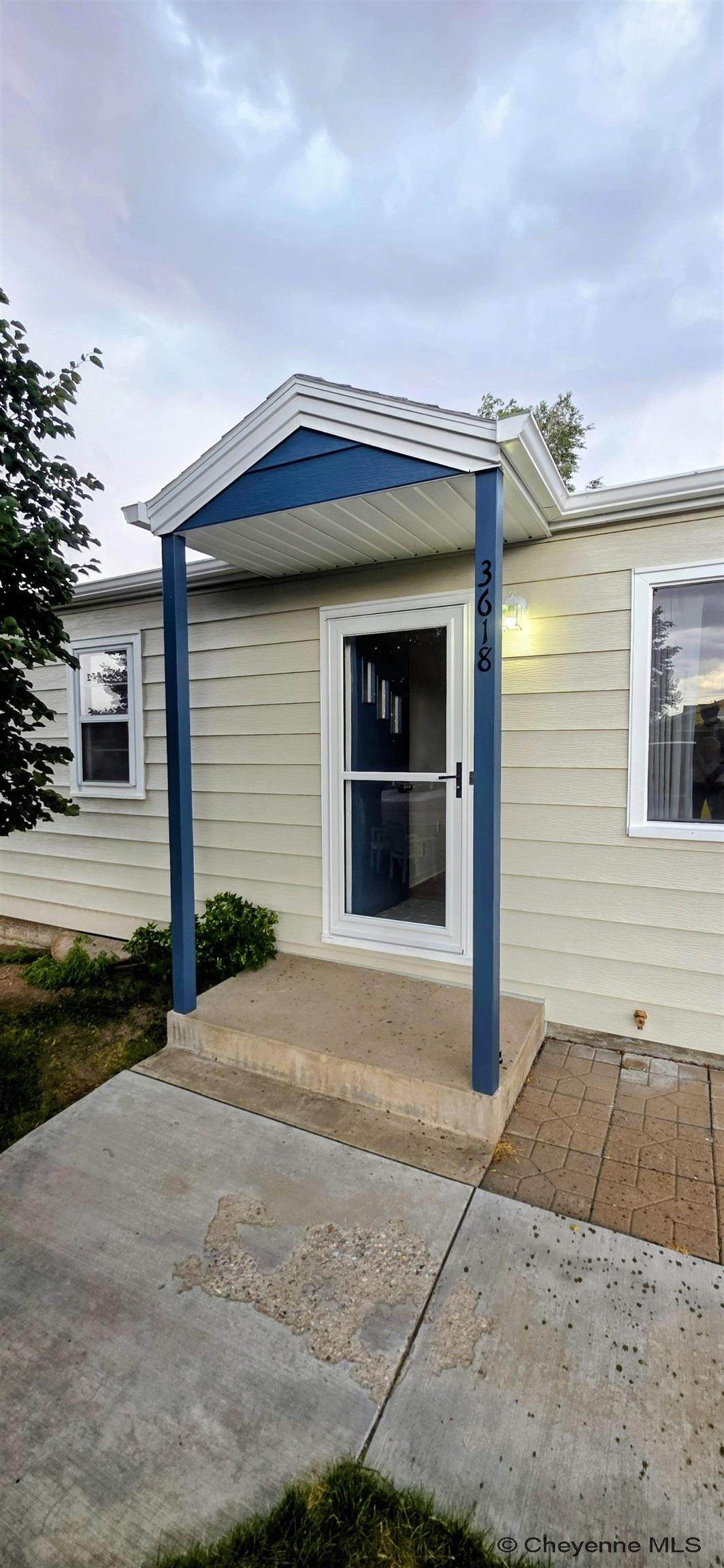3618 Bevans St - Photo 1