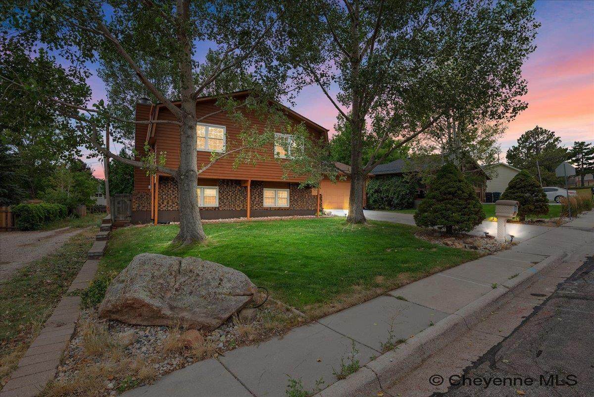 3069 Hanson St - Photo 1