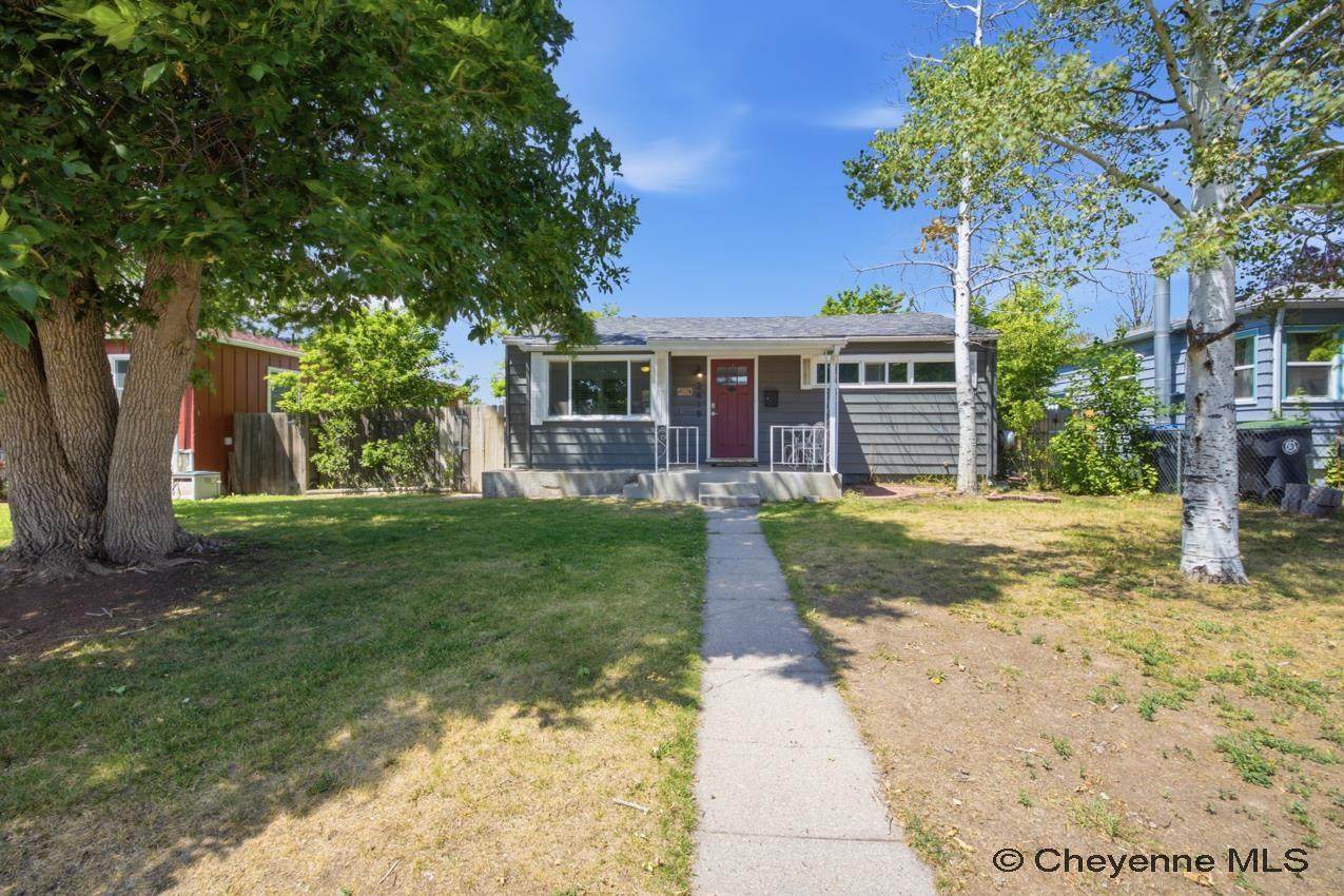 3618 Duff Ave - Photo 1