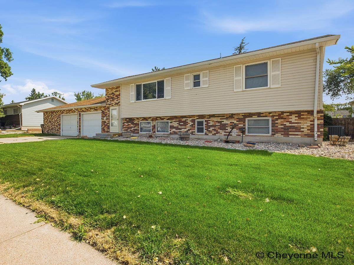 4769 Moran Ave - Photo 1