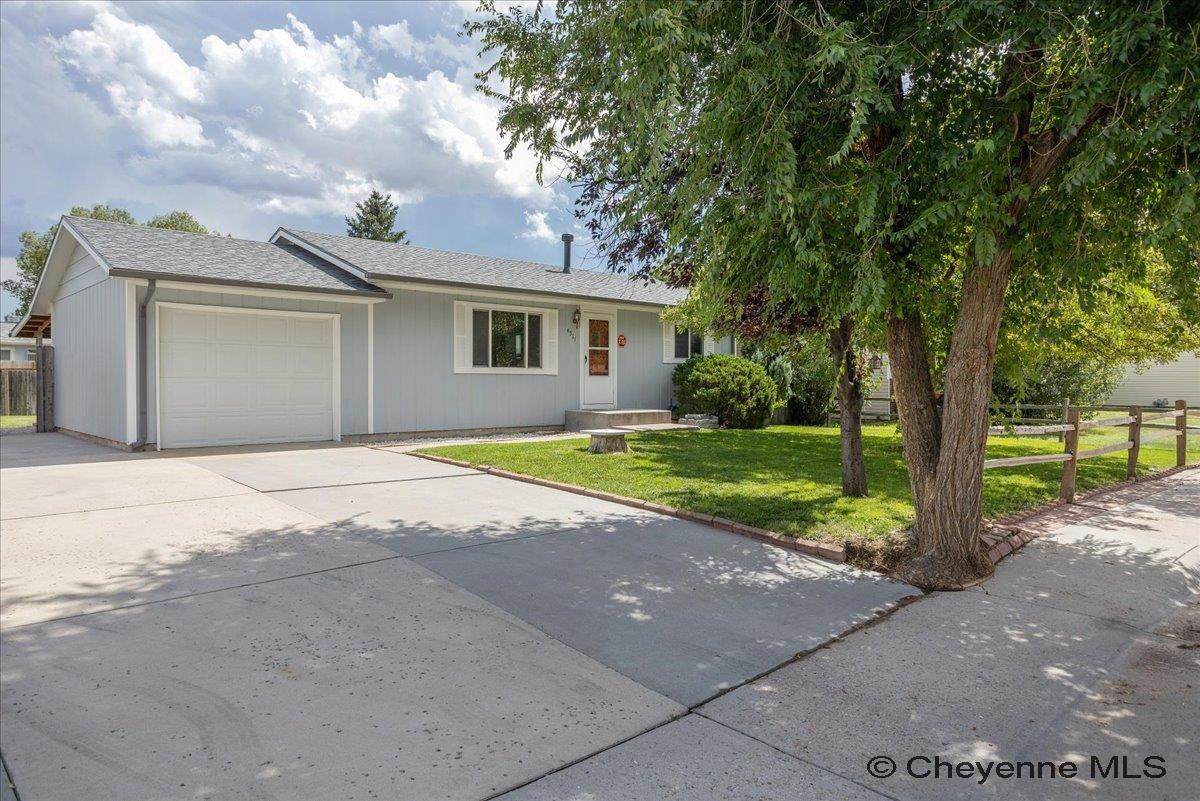 4511 Glendo Ave - Photo 1