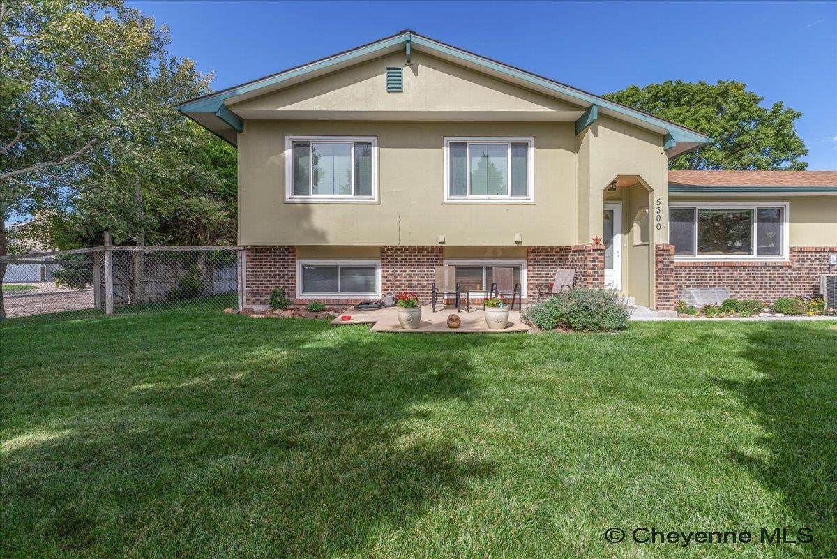 5300 Ogden Rd - Photo 1