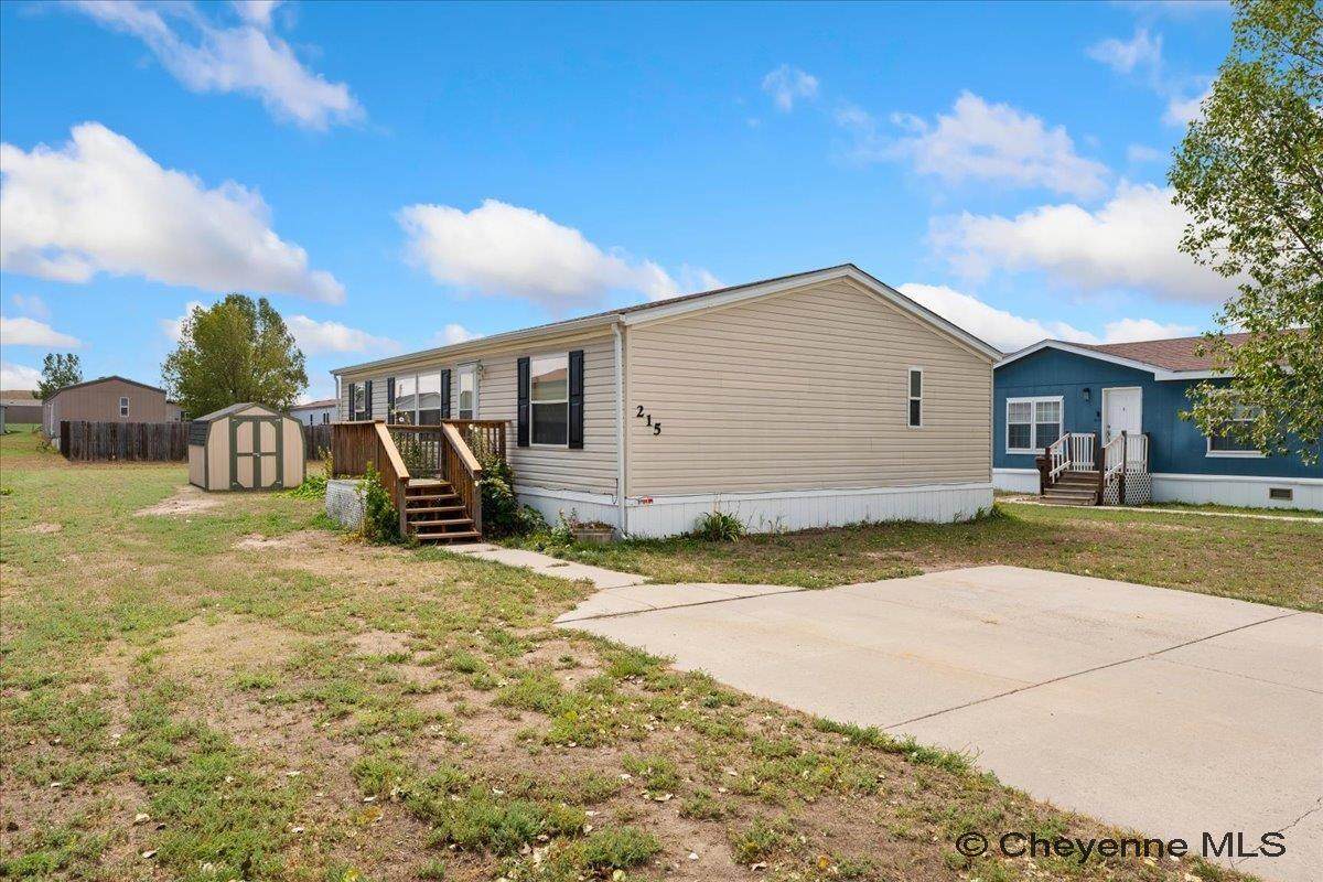 215 Pleasant Valley Trl - Photo 1
