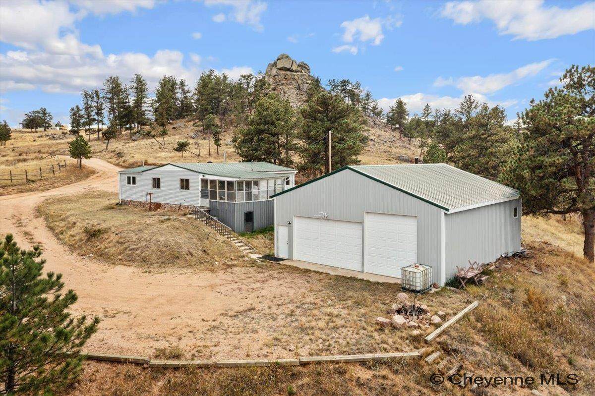 1026 Lookout Dr - Photo 1