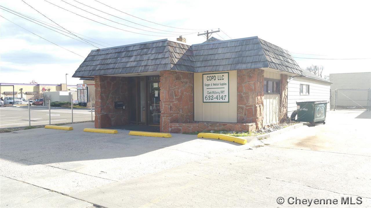 2409 15TH ST - Photo 1