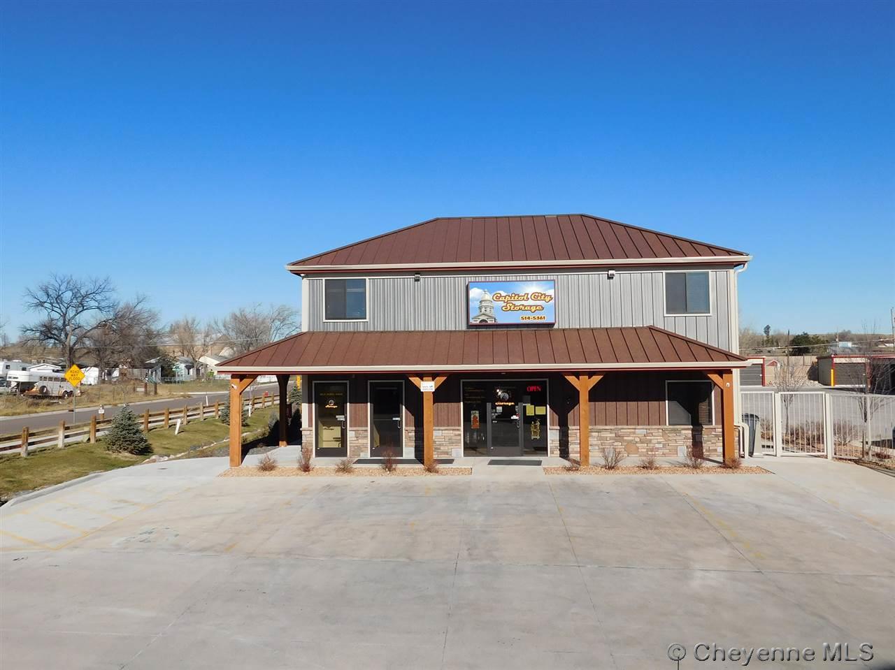 3325 Polk Ave - Photo 1