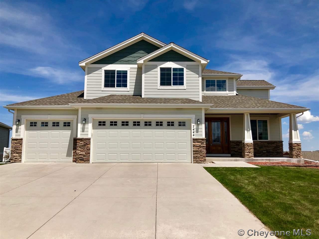 7444 Huntz Dr - Photo 1