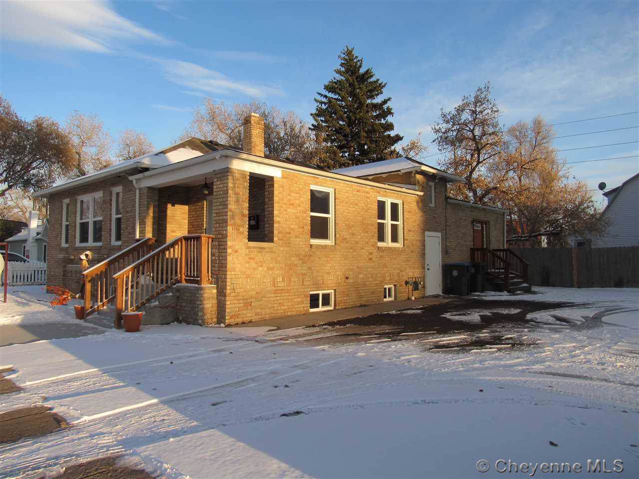 415 27TH ST - Photo 1