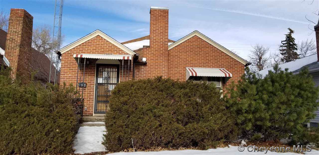 102 Pershing Blvd - Photo 1