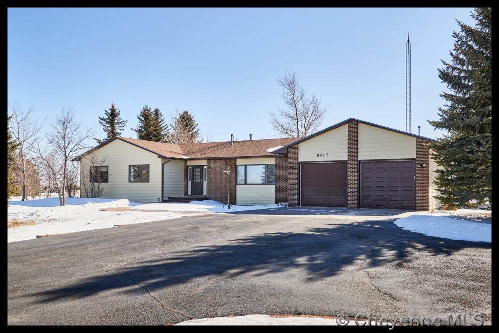 8015 Aztec Dr - Photo 1