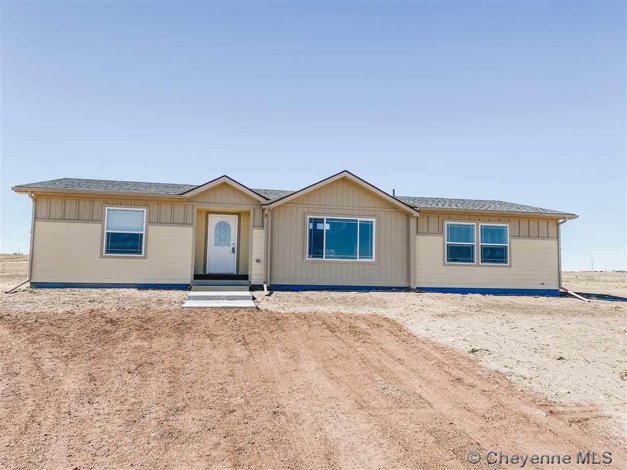 4562 Old Squaw Ln - Photo 1