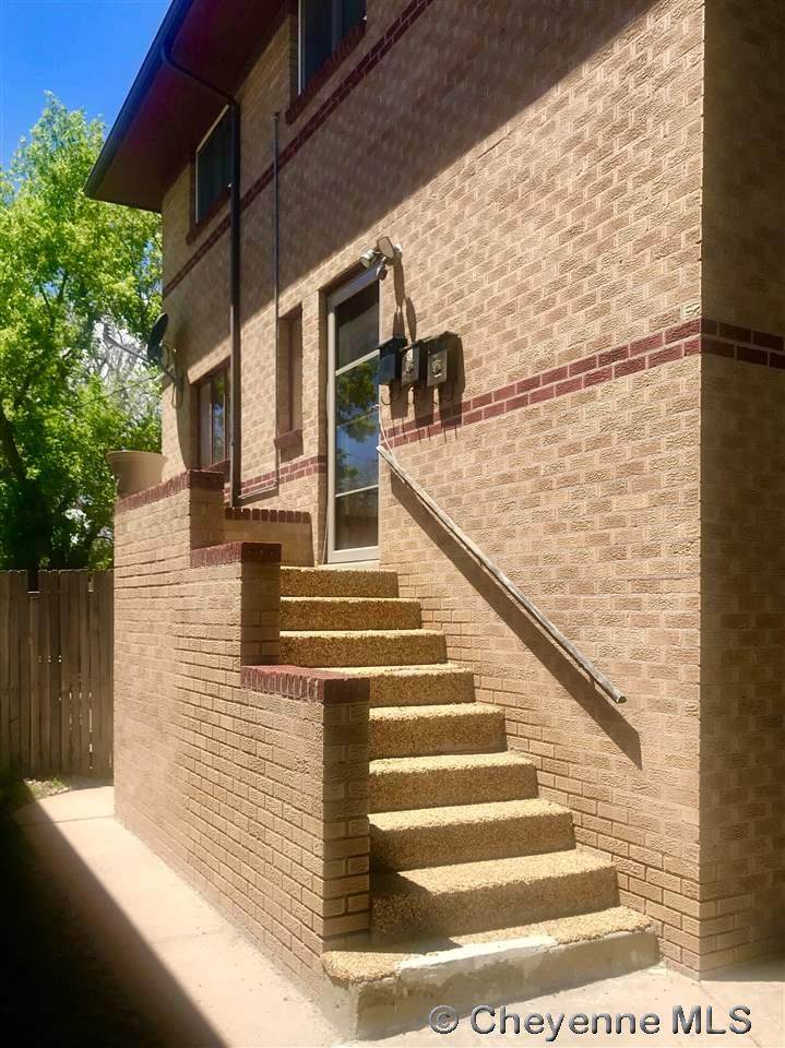 1828 Fremont Ave - Photo 1