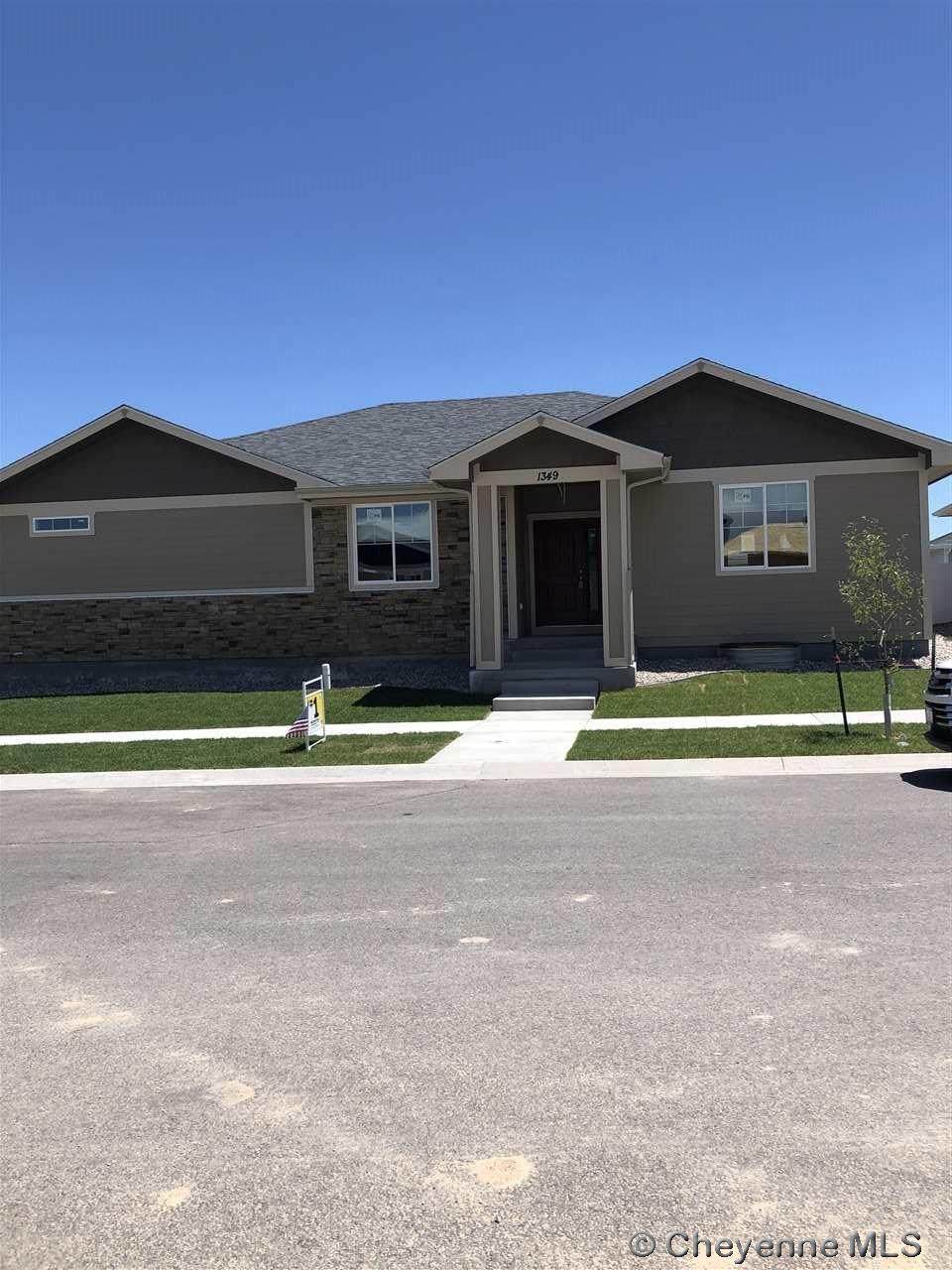 1320 Jack Ln - Photo 1