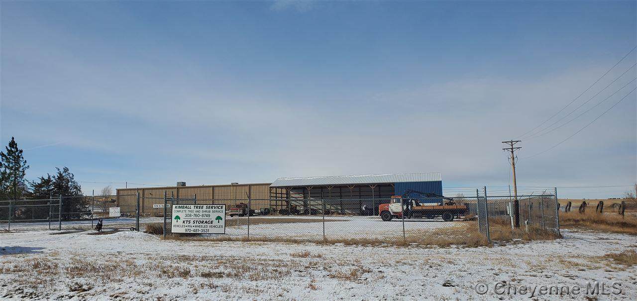 1214 Oak St - Photo 1