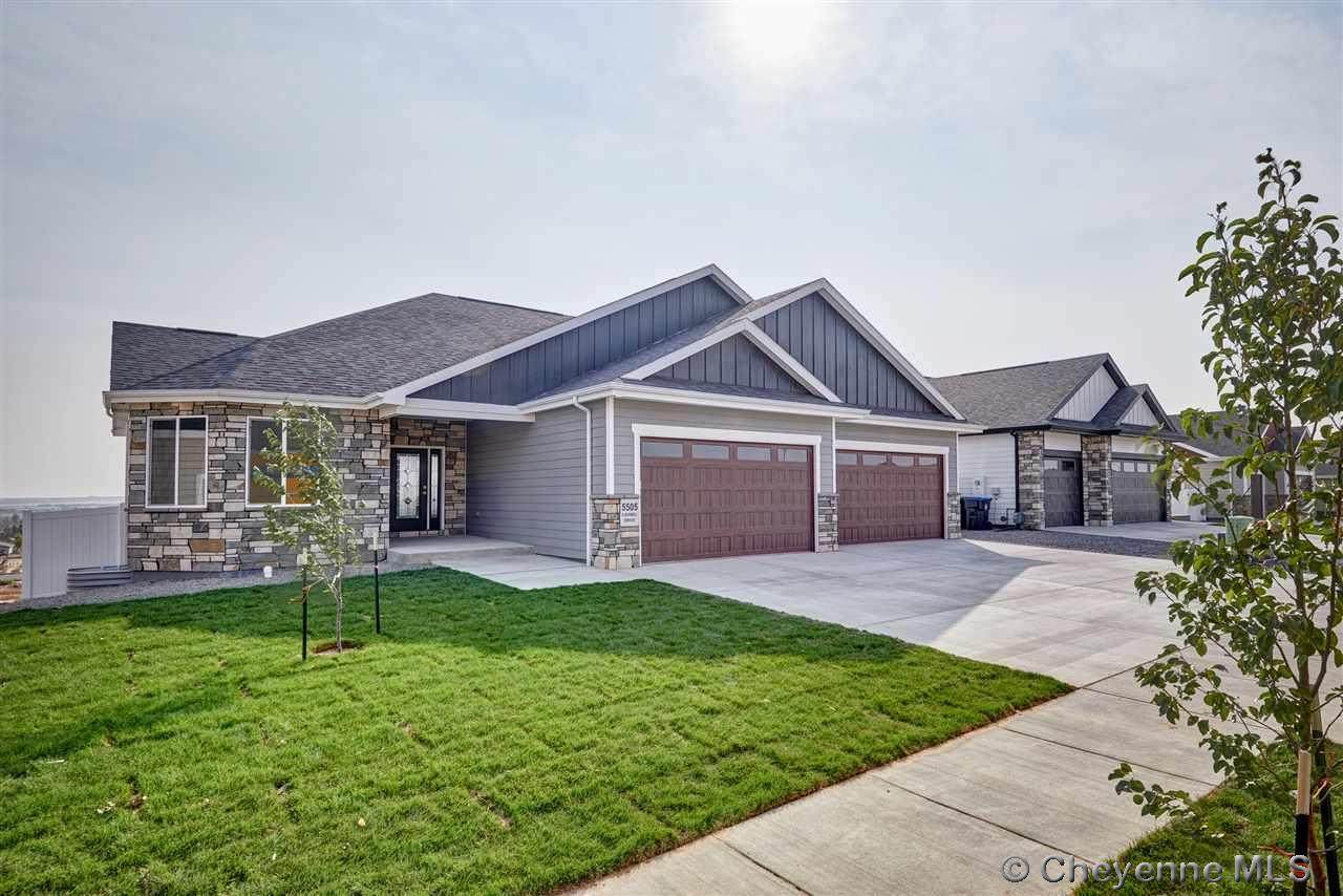 5405 Opal Dr - Photo 1