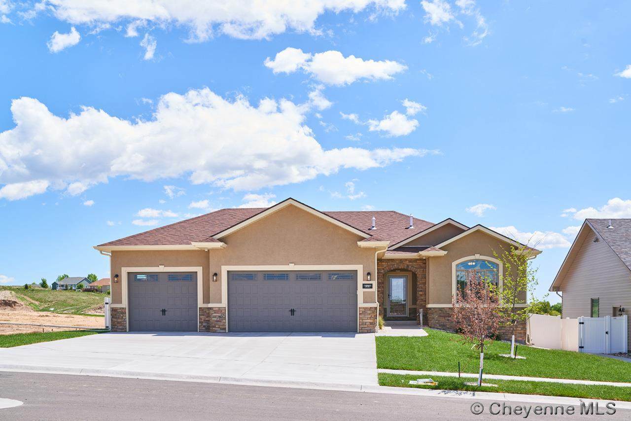 5718 Jade Bluff - Photo 1