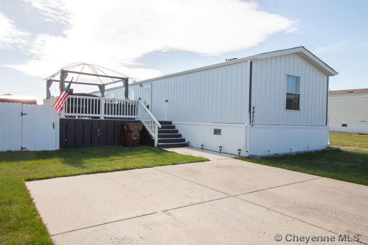 4405 Avenue B-2 - Photo 1