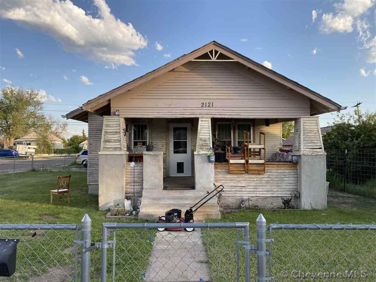 2121 12TH ST - Photo 1