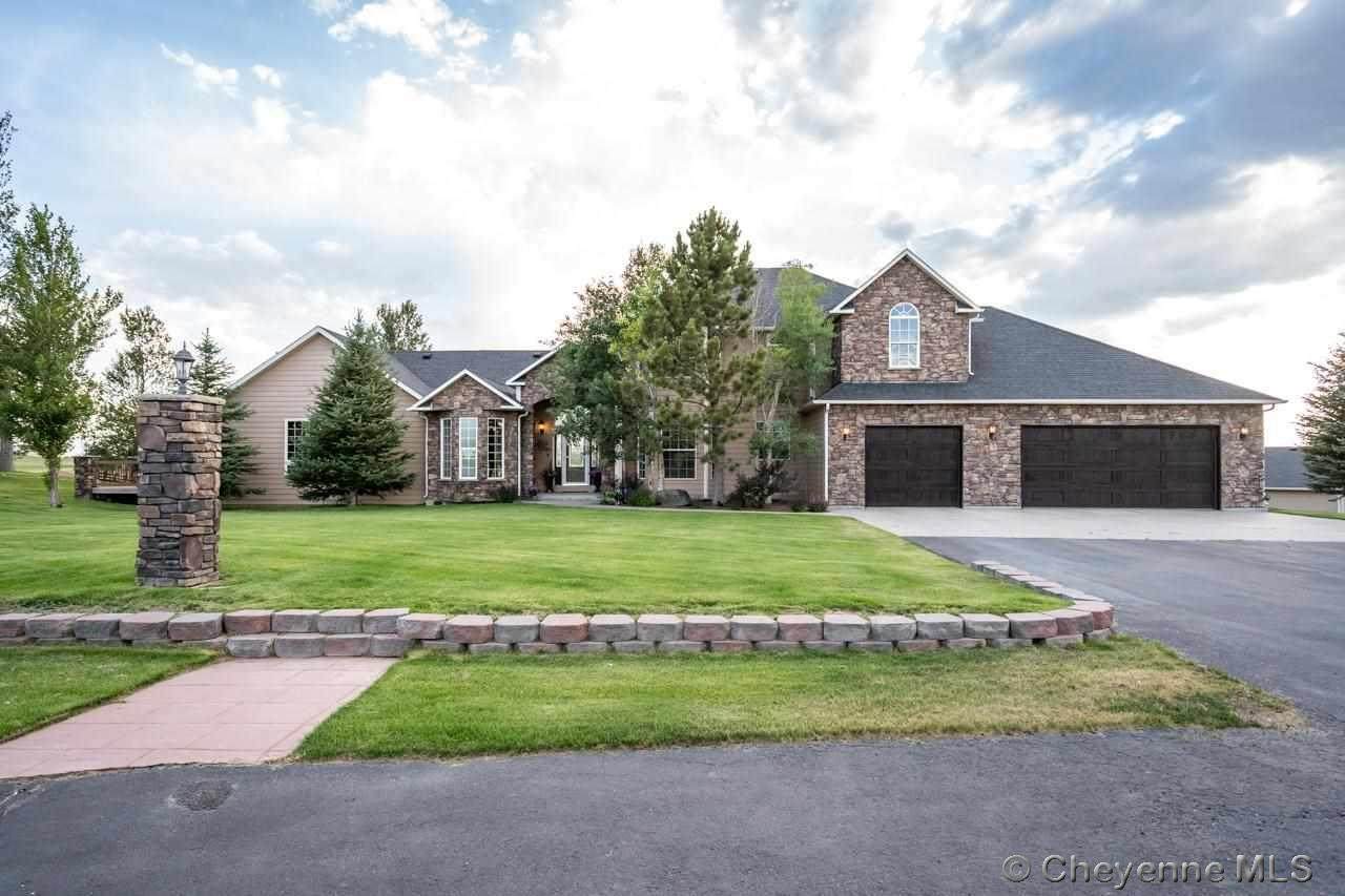 7805 Yarina Way - Photo 1