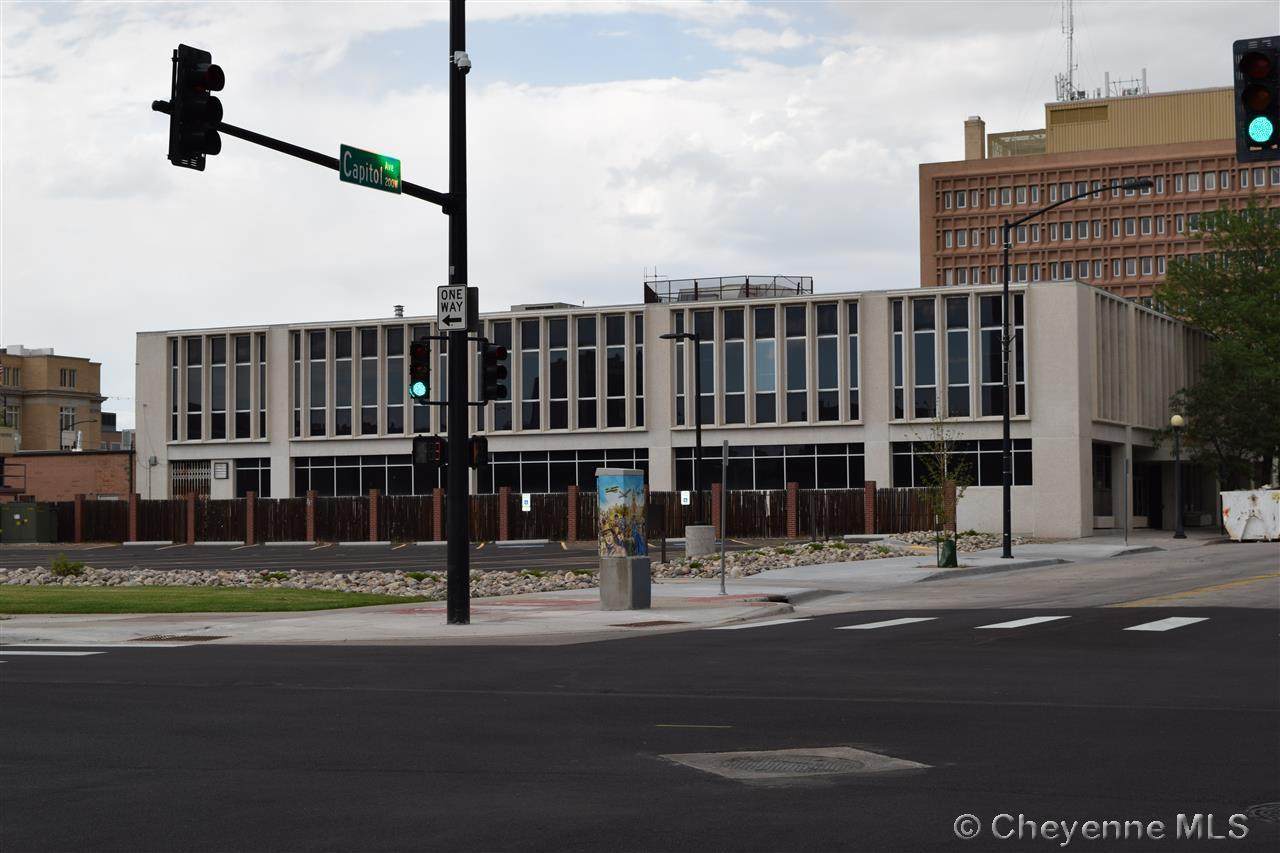 2020 Capitol Ave - Photo 1