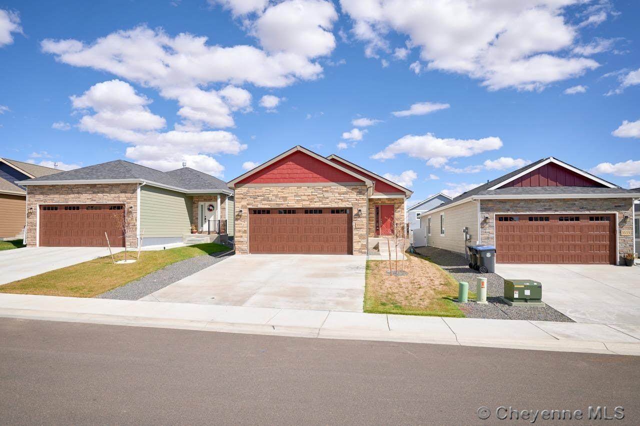 3519 Red Feather Tr - Photo 1