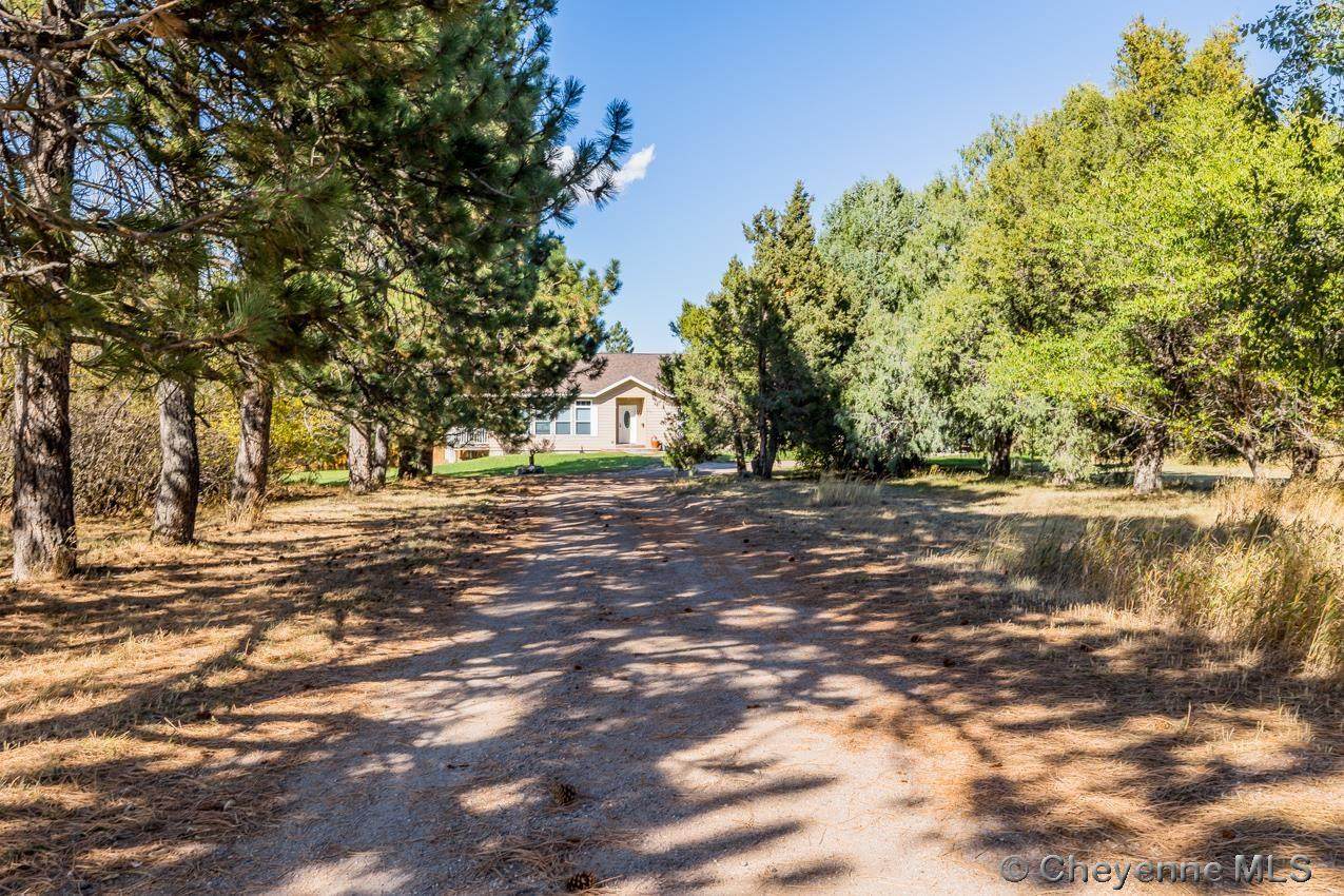 420 Cheyenne Ave - Photo 1