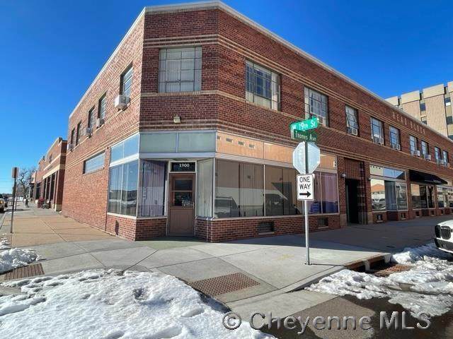 1902 Thomes Ave - Photo 1