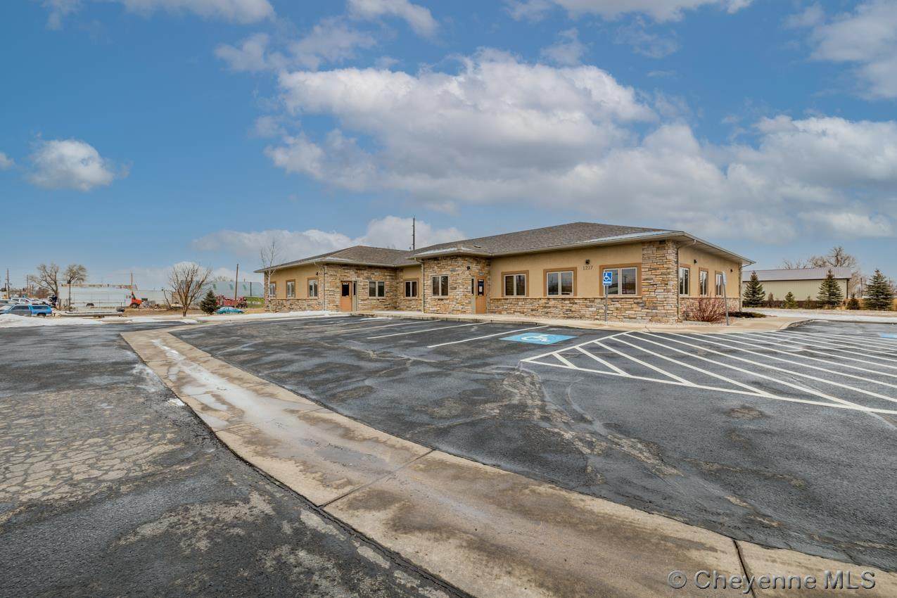 1217 B Greeley Hwy - Photo 1
