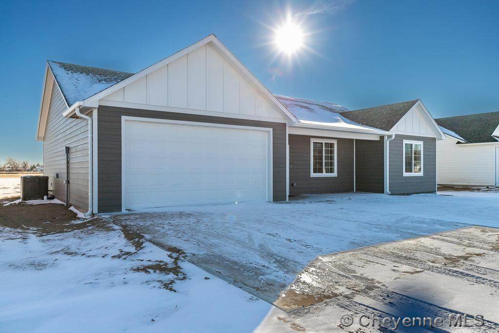 4709 Latigo Loop - Photo 1