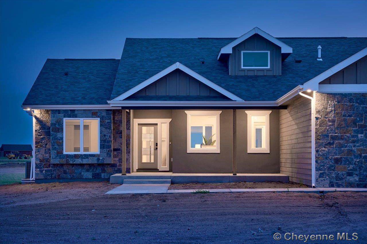 2353 Silver Gate Way - Photo 1