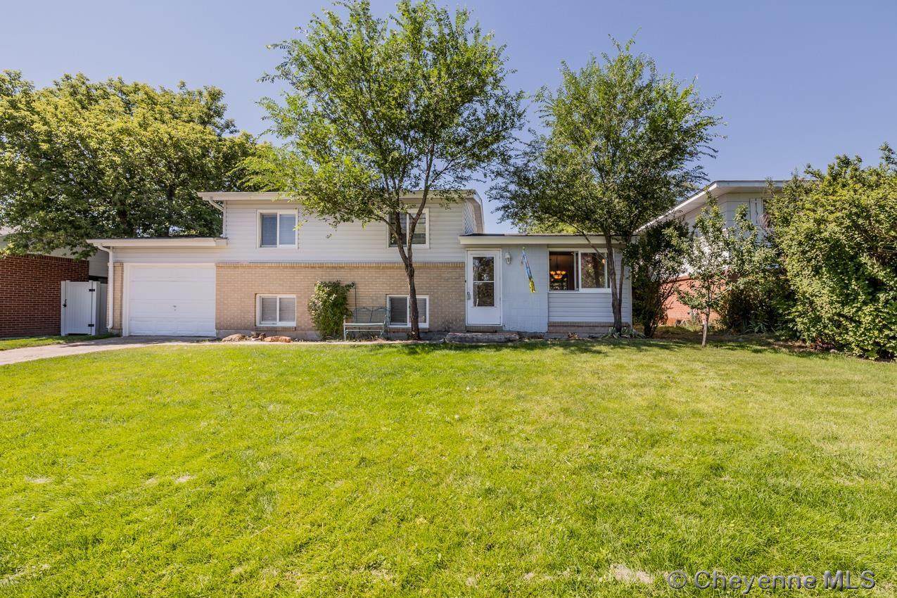 6818 Windsor Blvd - Photo 1