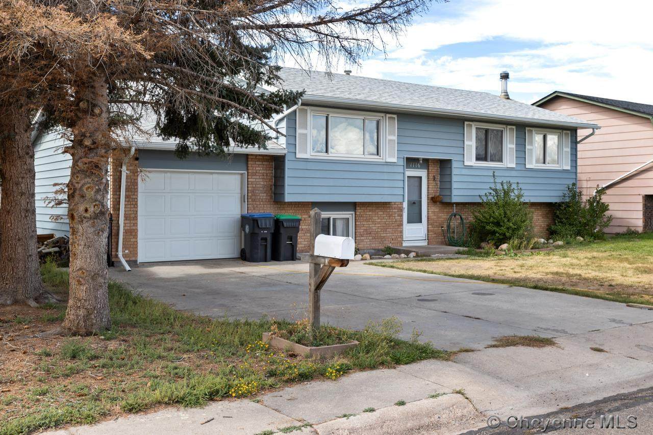 1116 Mulberry Ave - Photo 1