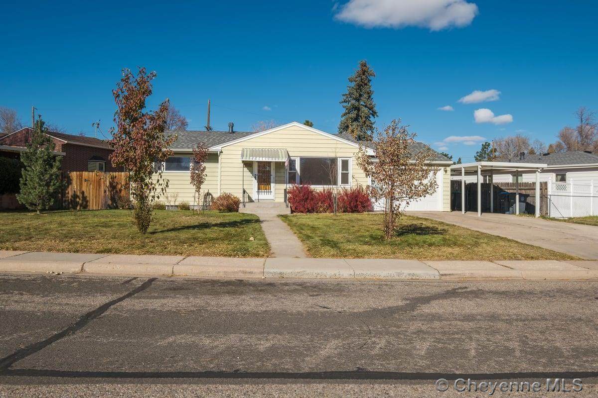 1886 Oxford Dr - Photo 1