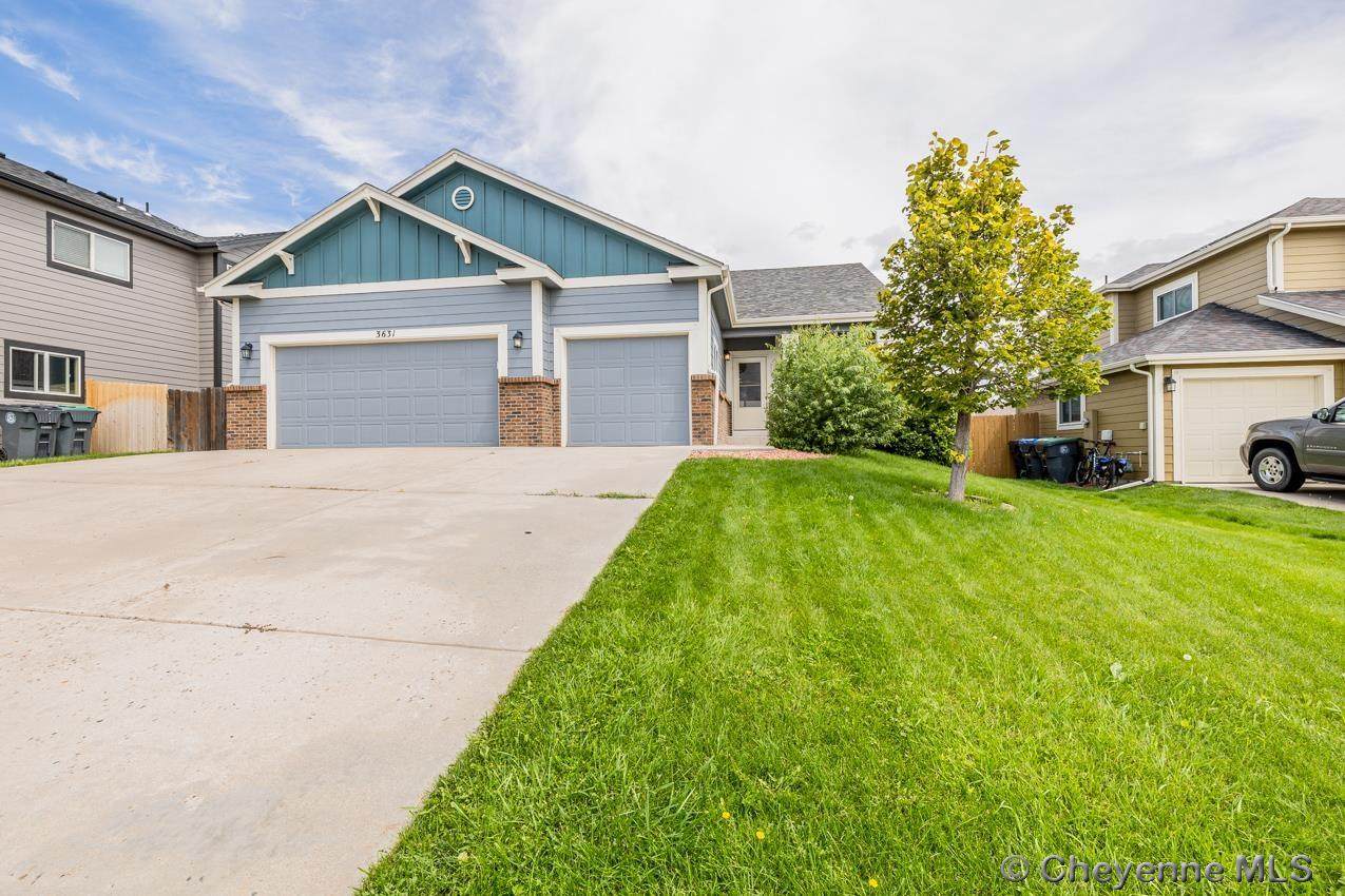 3631 Shawnee St - Photo 1
