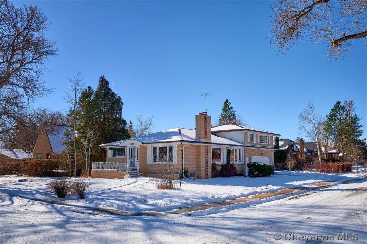 3420 Capitol Ave - Photo 1