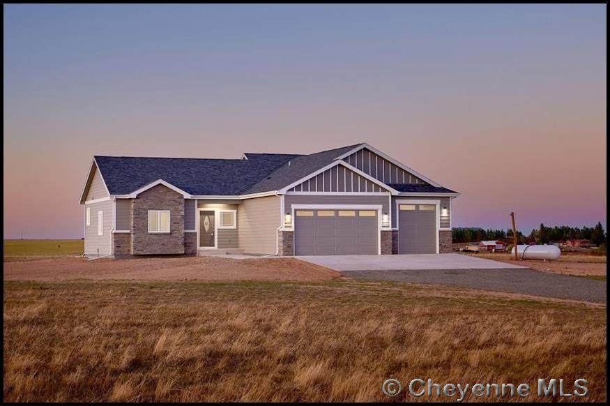 2360 Silver Gate Way - Photo 1