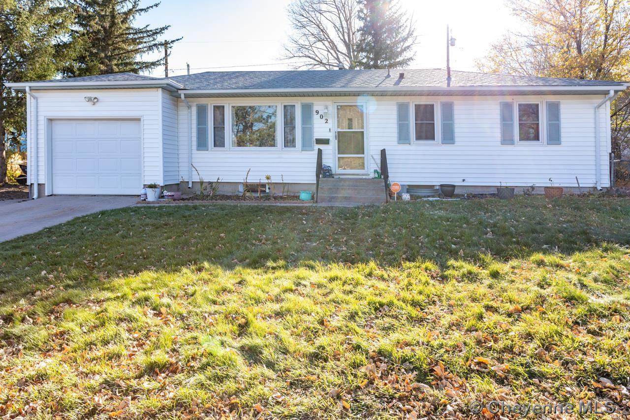 902 Kingham Dr - Photo 1