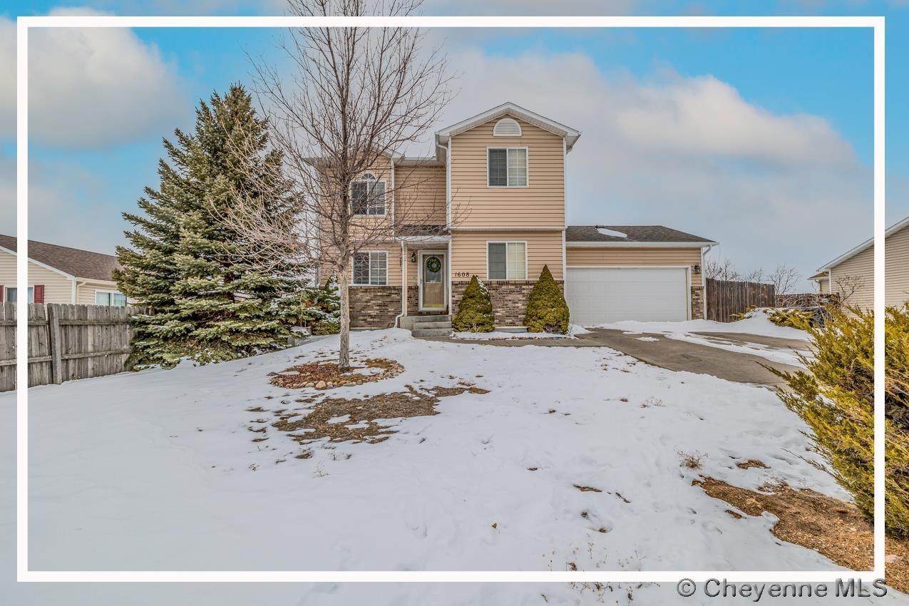 1608 Blues Dr - Photo 1