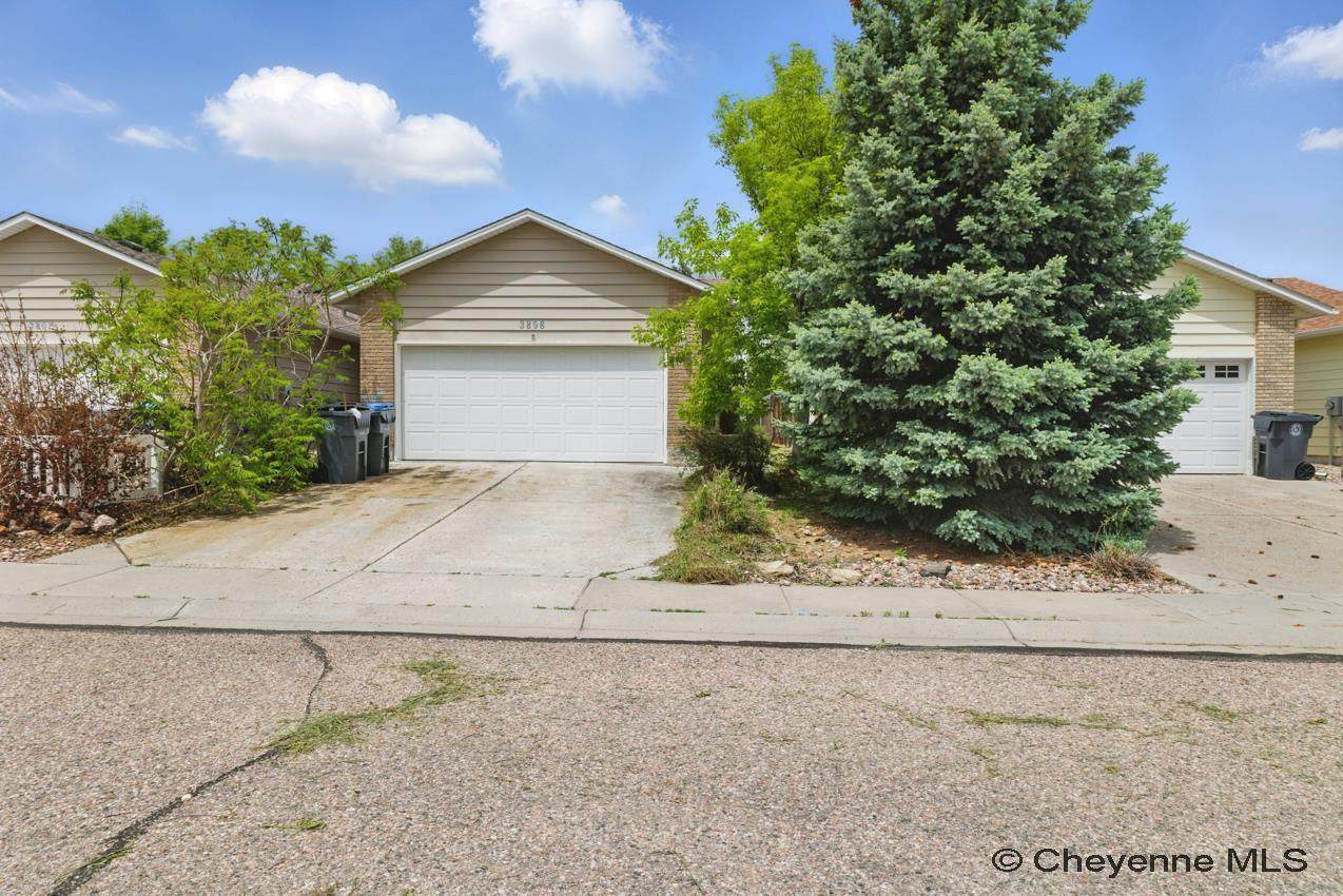 3806 Village View Ln - Photo 1