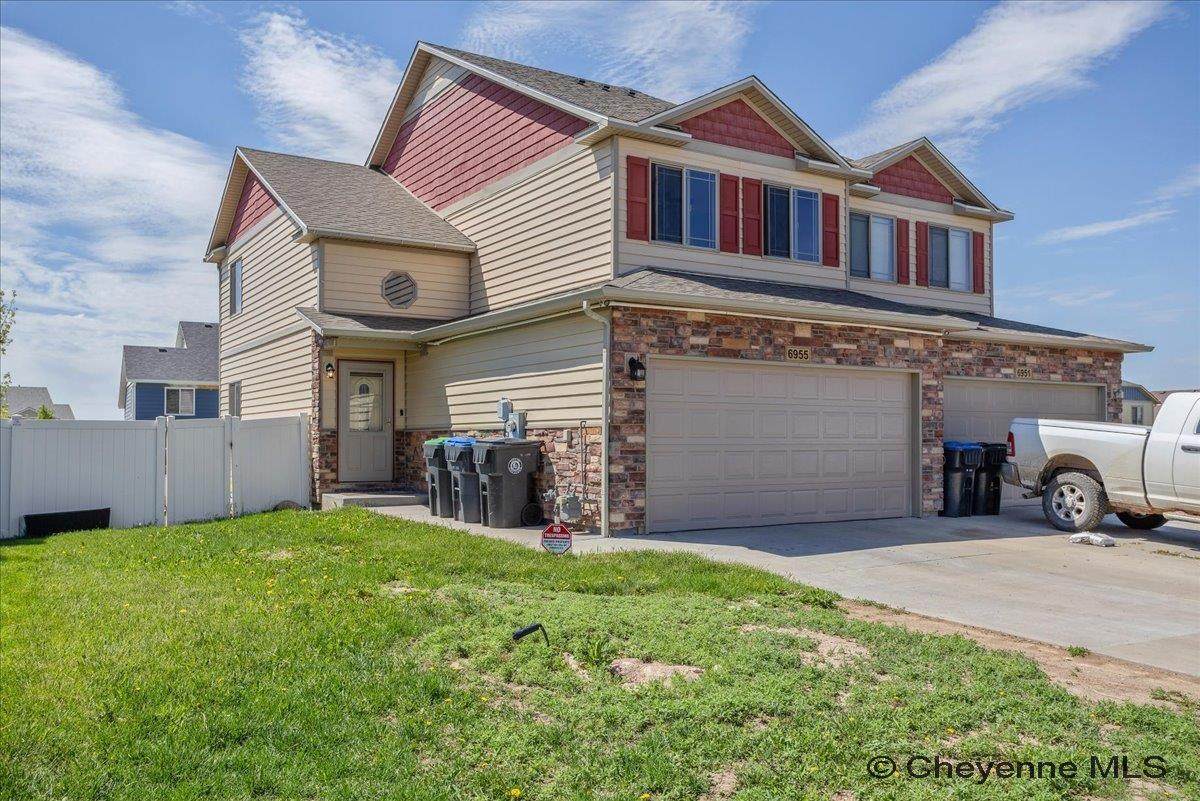 6955 Countryside Ave - Photo 1