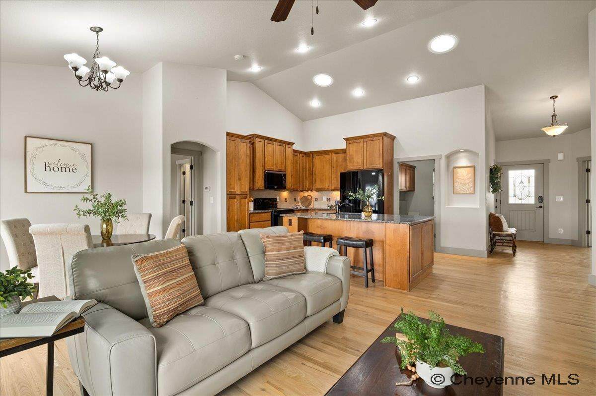 3420 Campfire Trail - Photo 1