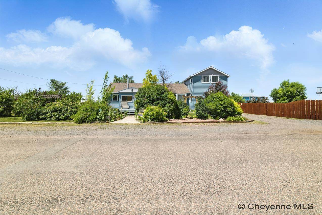619 2ND ST - Photo 1
