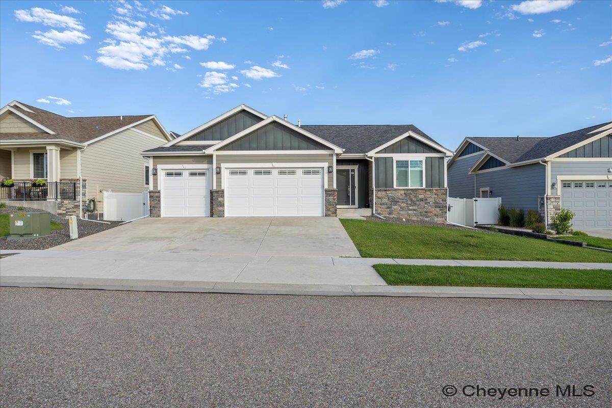 1316 Jessi Dr - Photo 1