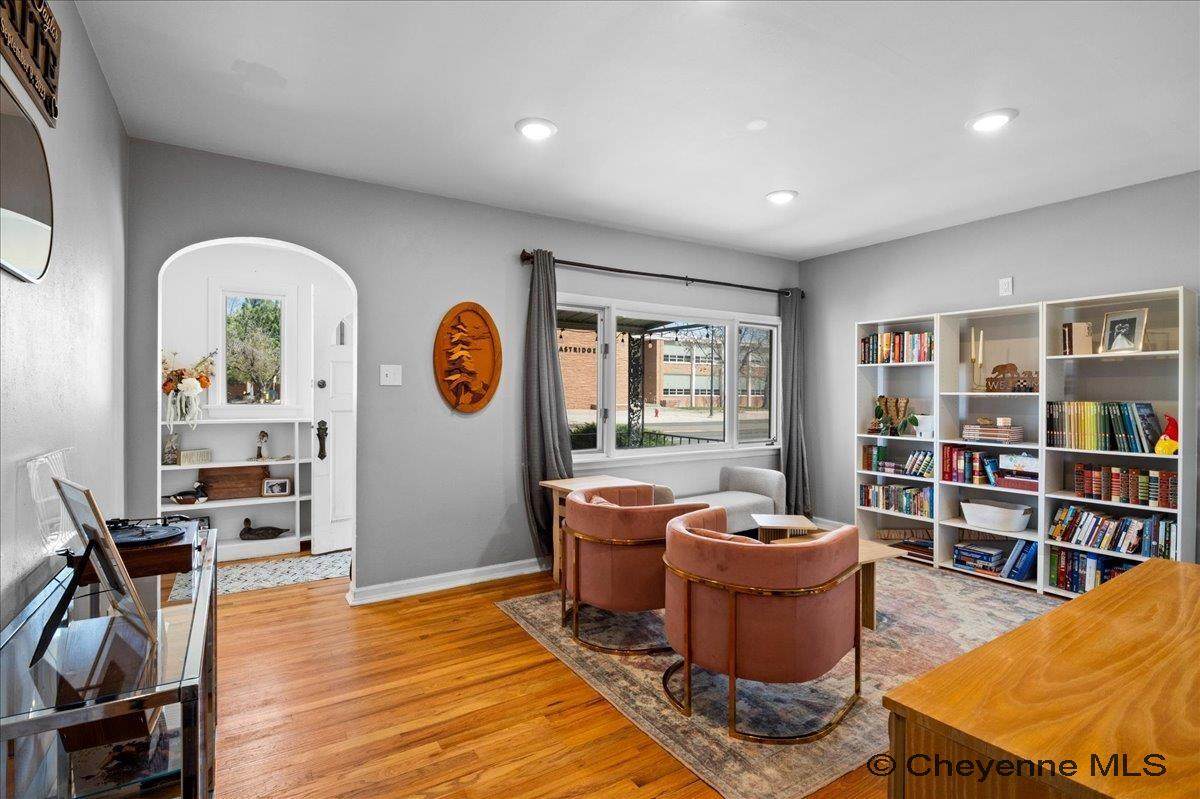 1731 Pershing Blvd - Photo 1
