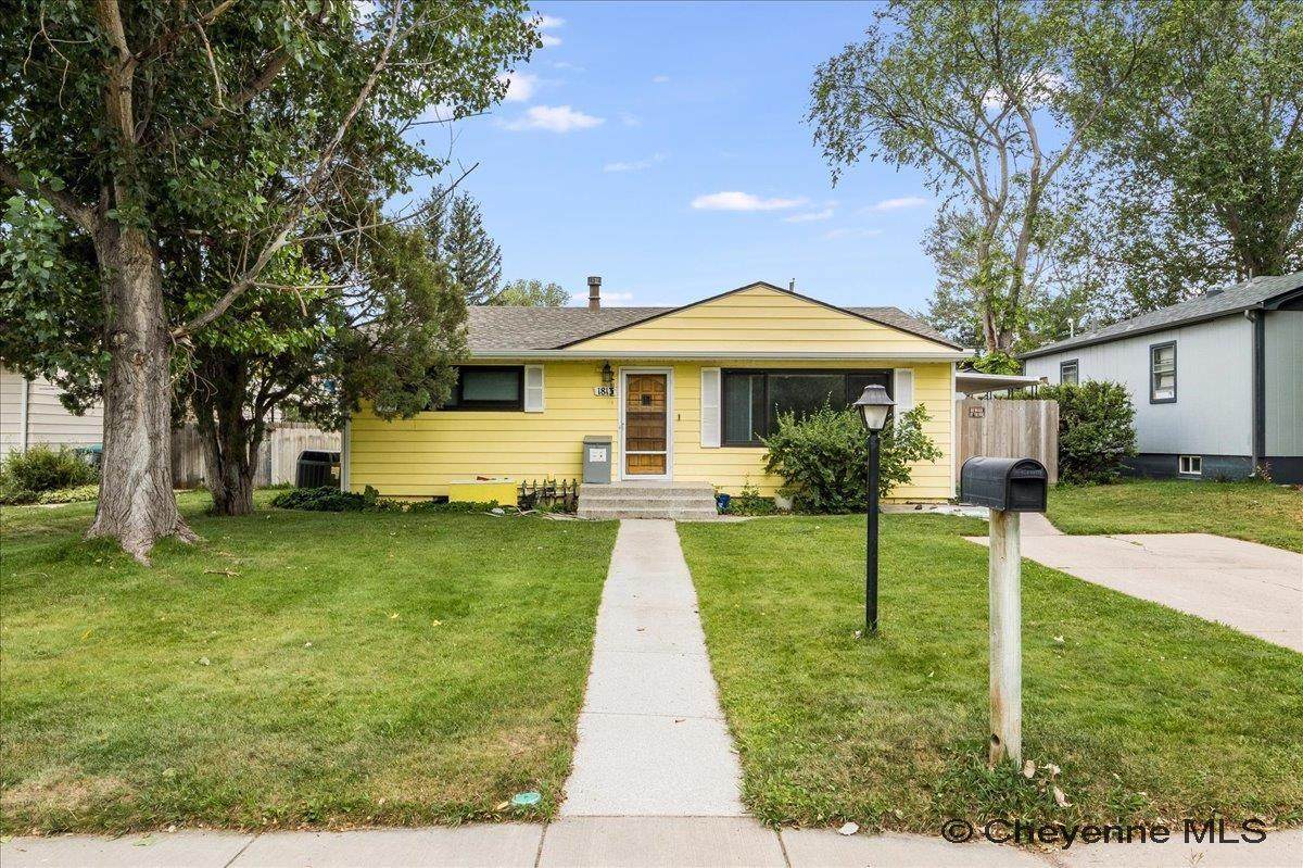 1813 Newton Dr - Photo 1