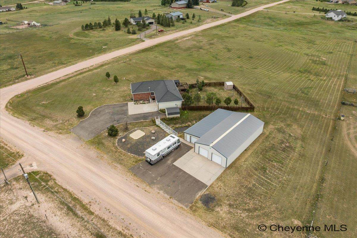 10004 Milliron Rd - Photo 1