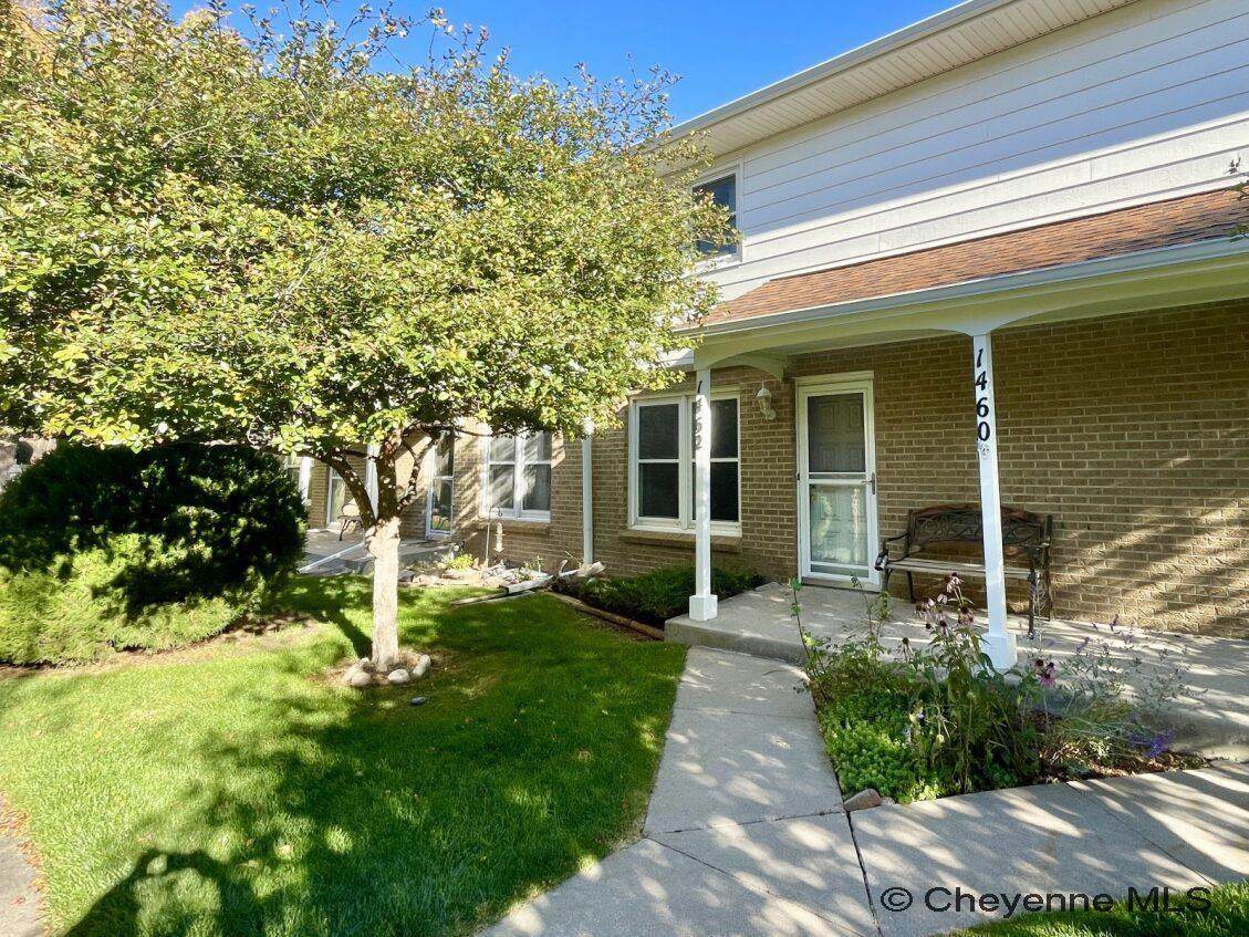 1462 Trent Ct - Photo 1
