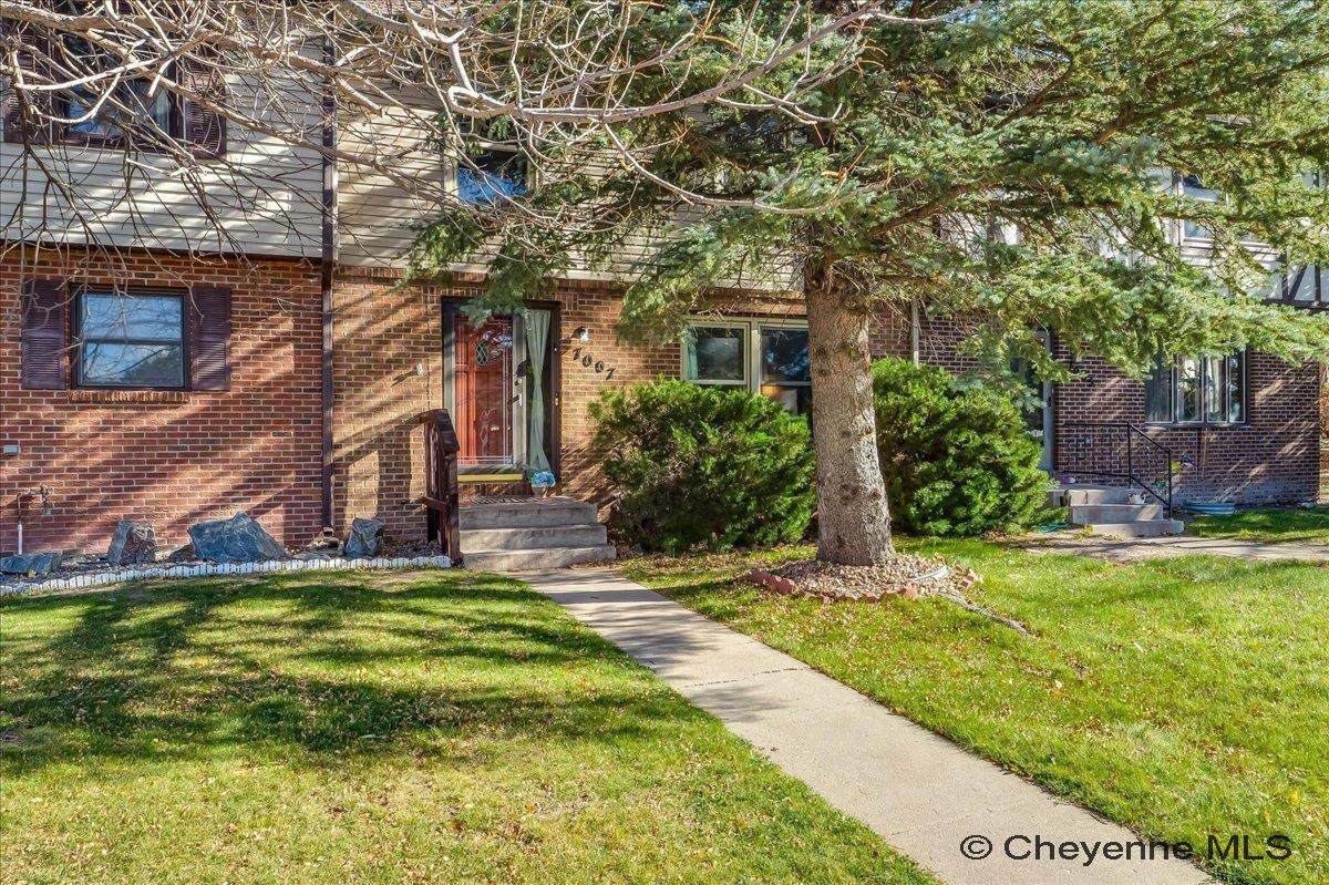 7007 Tumbleweed Dr - Photo 1