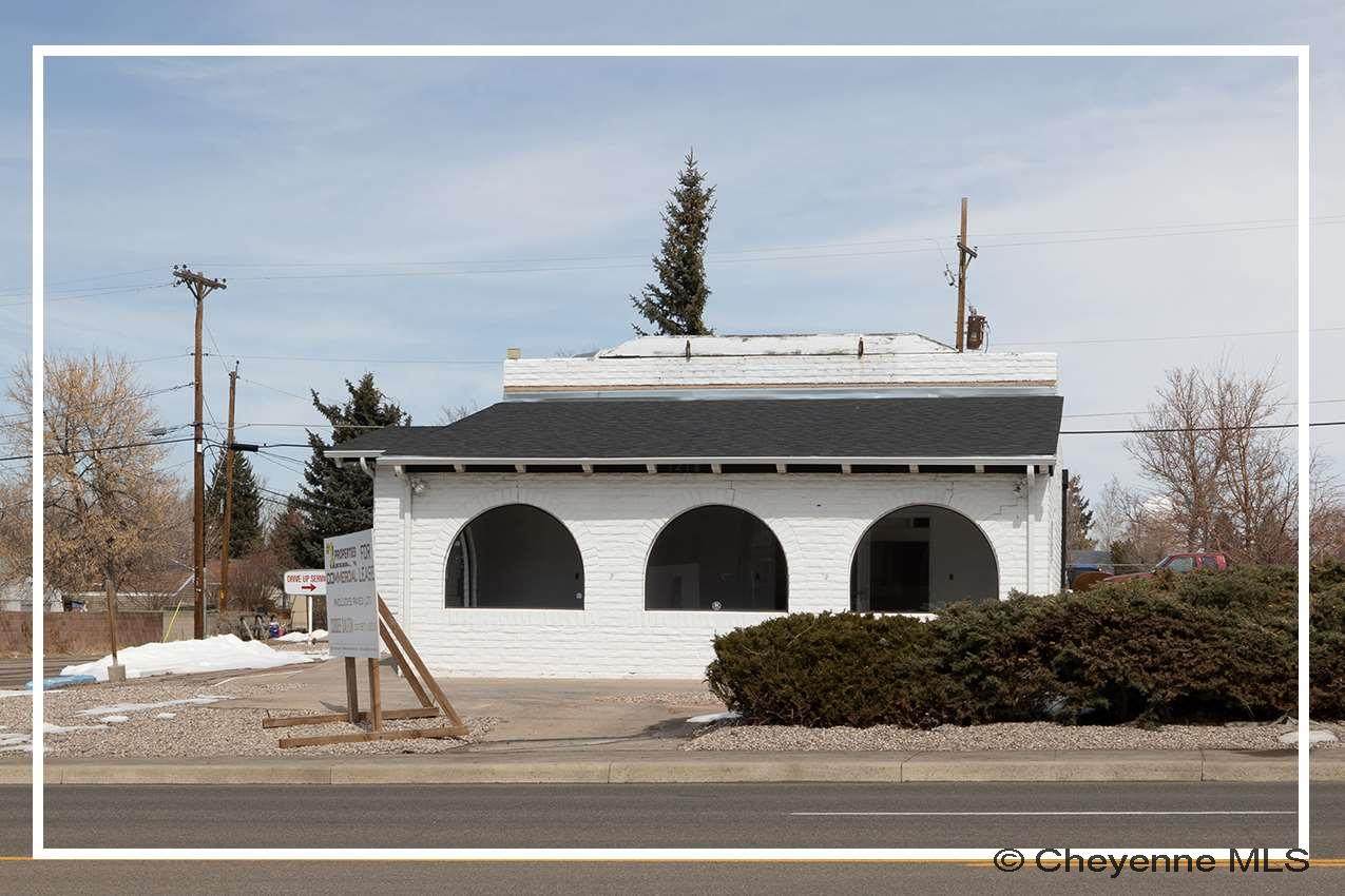 1218 Pershing Blvd - Photo 1