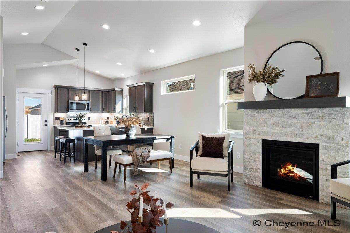 4005 Saddleback Ln - Photo 1